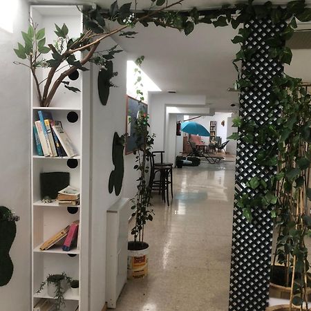Urban Rest Zone And Coworking Hotel Arrecife  Eksteriør billede
